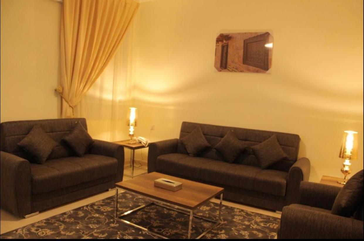 قصر رهوان للوحدات الفندقية - Rahwan Palace Hotel Units Baljurashi Extérieur photo